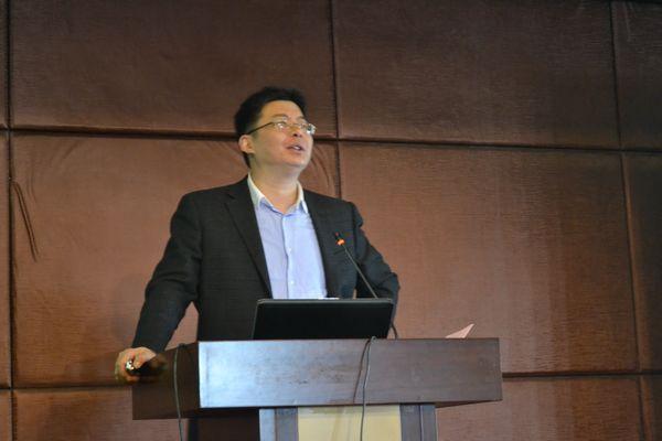 我院召开2013年教授学术年会