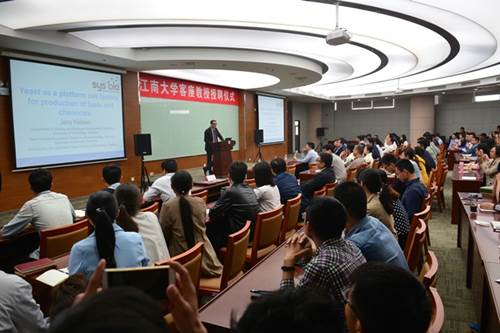 http://biotech.jiangnan.edu.cn/__local/E/03/7D/34A7A35AFEA3ACE33AC3953B26B_CA184929_38D6D.jpg